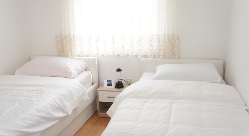 Apartment Apartments Zara Zadar
